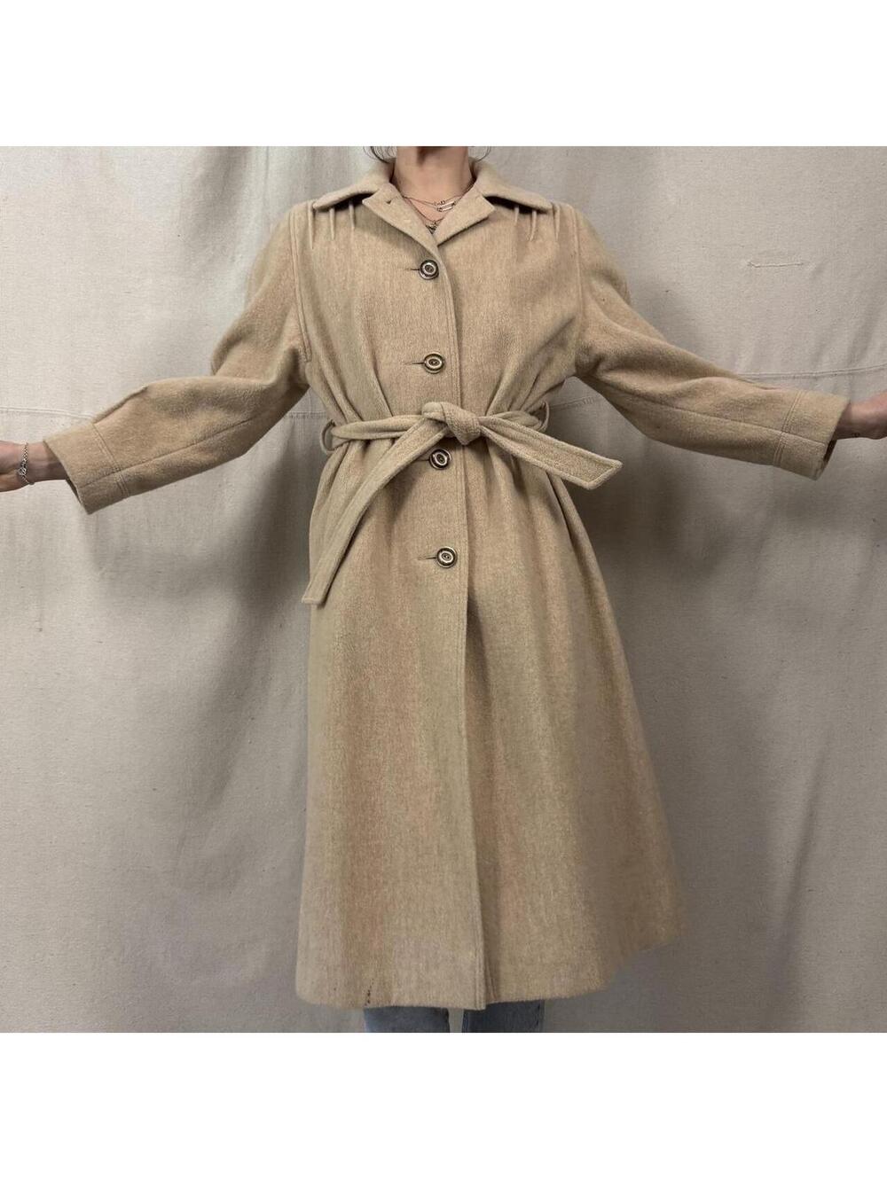 Vintage Del Costa wool coat made USA tan wool trench coat 90s overcoat peacoat